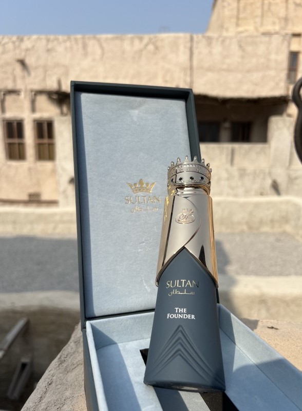 French Avenue Sultan The Founder EDP 100 мл – Дървесен аромат с кехлибар - Image 21